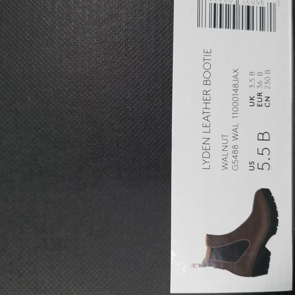 Coach-Lyden Pull On Chunky Lug Sole Bootie Walnut Size 5.5M - Picture 12 of 13